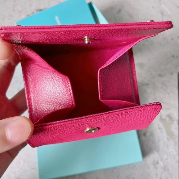 Samantha Thavasa | Logo Folding Wallet - Picture 3 of 9